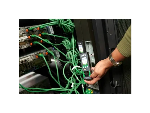APC APDU10450SW - Switched, 0U, 63A, 400V, (21x)C13/15/19/21, (21x)C13
