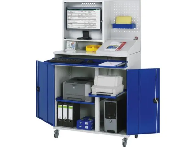 Computerkast 1770x 1100x 520mm Uittreklade Voor Toetsenbord Monitorvak