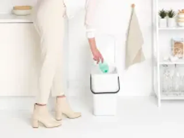 OUTLET Afvalemmer Sort & Go 25 Liter Wit