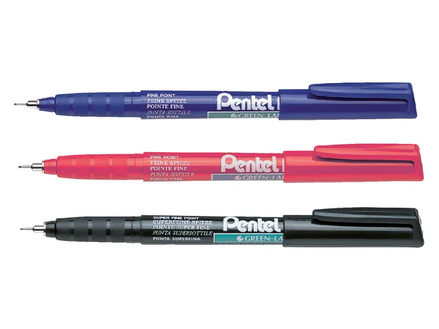 Fineliner Pentel NMF50 zwart 0.6mm