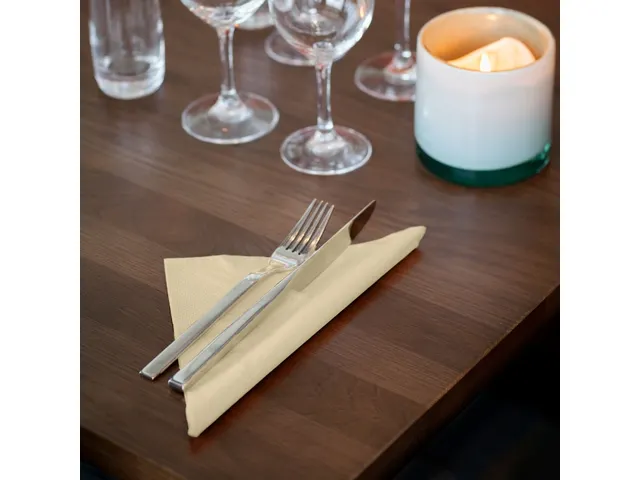 Tork 477588 Soft Dinnerservet Advanced Champagne 39x39cm