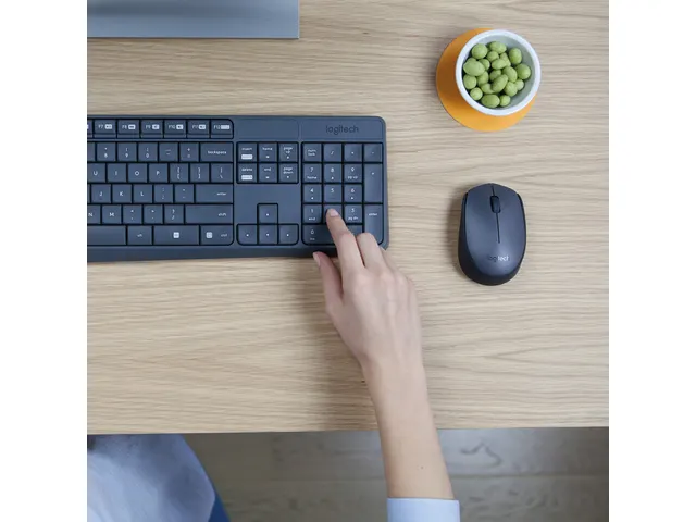 Logitech MK235 Wireless Toetsenbord en Muis Combo Azerty