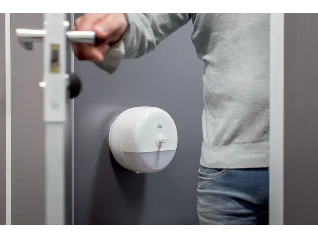 Tork 681000 T9 SmartOne Mini Toiletpapier Dispenser Elevation Wit