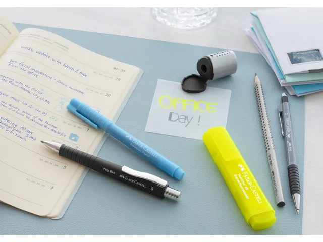 Balpen Faber-Castell Poly Ball XB zwart