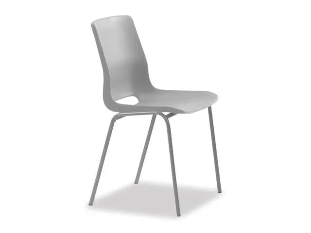 siège à coque plastique,4 pieds misty grey,assise PP misty grey