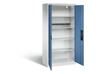 acculaadkast 1950x930x500mm 5stekkerdozen 230V cil.-slot front RAL5023 - 1