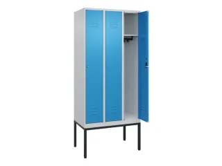 locker,HxBxD 2120x900x500mm,3vak,vak B 300mm,cil.-slot,voetonderstel - 2