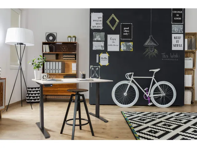 Bureau Dextro Plus Assis/Debout 180x90cm Blanc 25mm noir