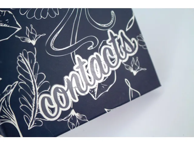 Adresboek Kangaro 9,5x18cm hardcover met elastieksluiting 80 pagina's