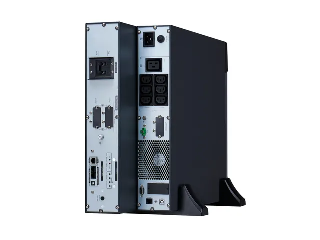 APC SRVL3KRILRK, Double-conversion (en ligne), 3 kVA, 2700 W, Sinus, 1