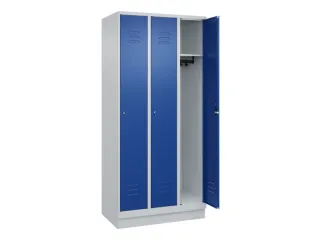 locker,HxBxD 1950x900x500mm,3vak,vak B 300mm,cil.-slot,sokkel - 2