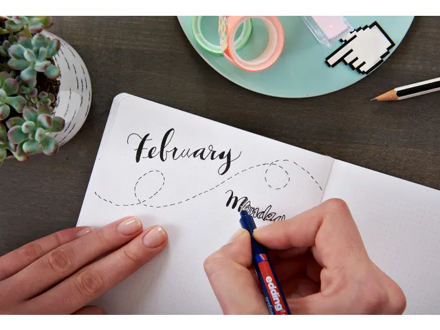 Fineliner edding 1800 zwart 0.35mm