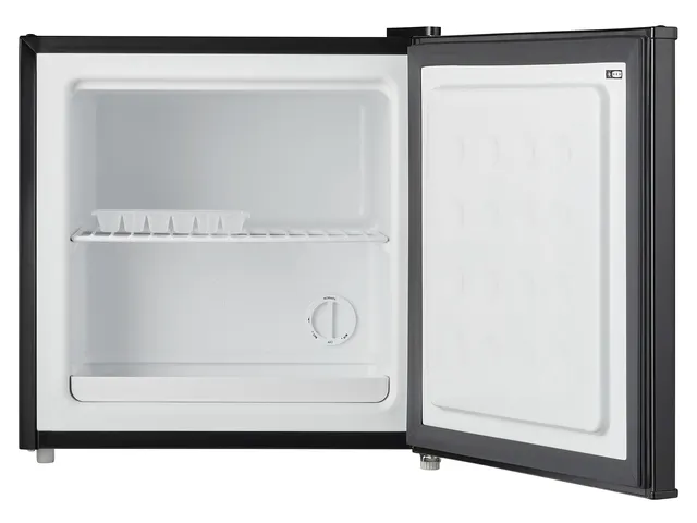 Tomado TFM4402B mini Vriezer vrijstaand 31 liter Zwart