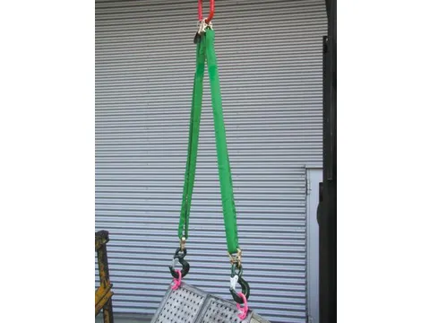 Hijsstroppen 2-Sprong Draagvermogen 0-45° 2 8T Nuttige L 1M Groen