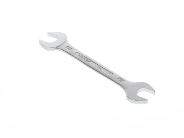 6 25X28 Dubbele steeksleutel 25x28mm