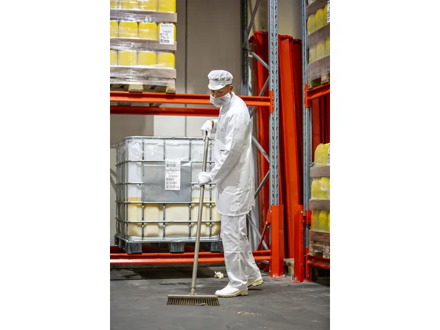 Veger Vikan harde en zachte vezel bezem 410mm wit