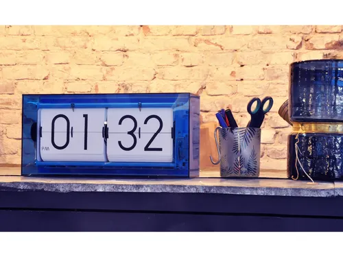 Tafel/wandklok NeXtime Big Flip 36x17x8.5cm acryl blauw