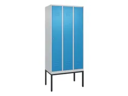 locker,HxBxD 2120x900x500mm,3vak,vak B 300mm,cil.-slot,voetonderstel