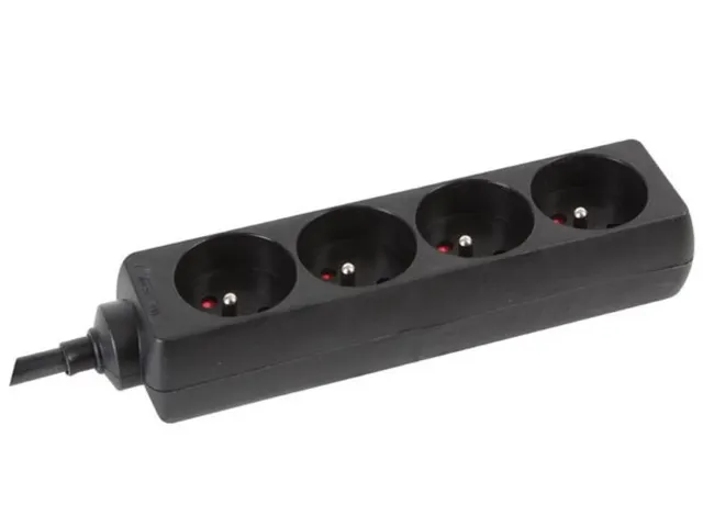 4-Voudige Stekkerdoos Met Krimpkous - 3G1.5 - 5m - Penaarde