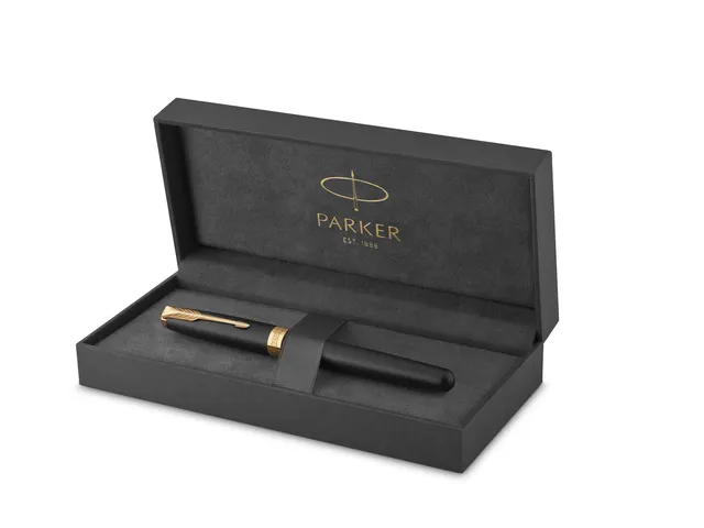 Vulpen Parker Sonnet Matte black lacquer GT Medium