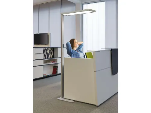 Vloerlamp LED MAULsenja col vario sensor dimbaar voet Zilver