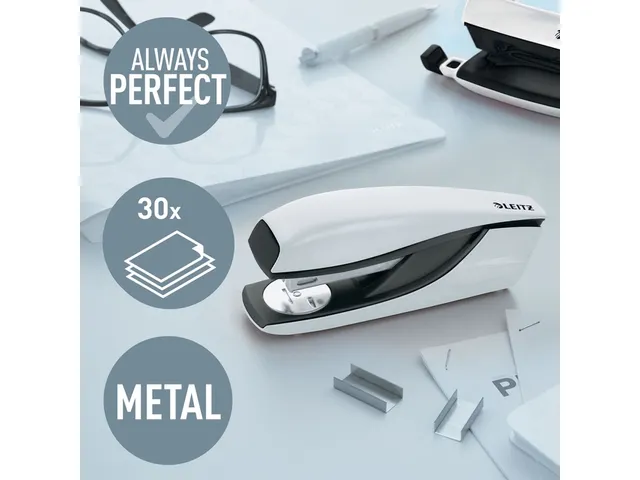 Nietmachine Leitz WOW NeXXt 30vel 24/6 wit