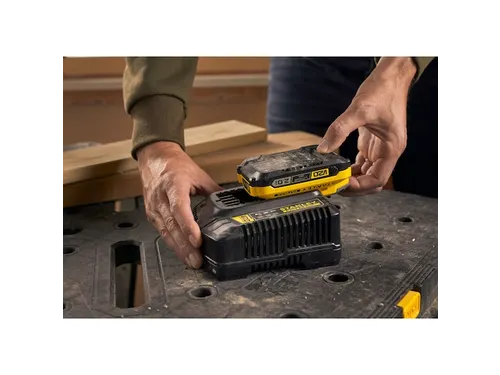 Fatmax V20-Startpakket Accu En Lader SFMCB12D2 18V 2Ah