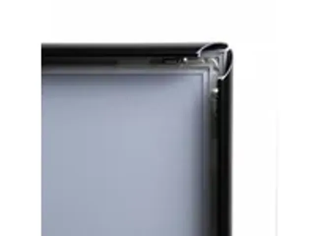 OUTLET Cadre clipsable A0 Coins biseautés 25mm Noir RAL9005