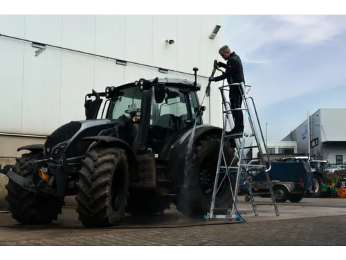 verrijdbare treden-platformladder eenzijdig 7treden stand H 1 65m