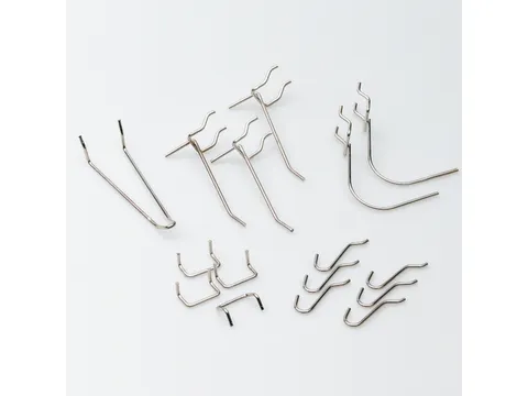 Assortiment De Supports P. Plaque De Rangement Perforée