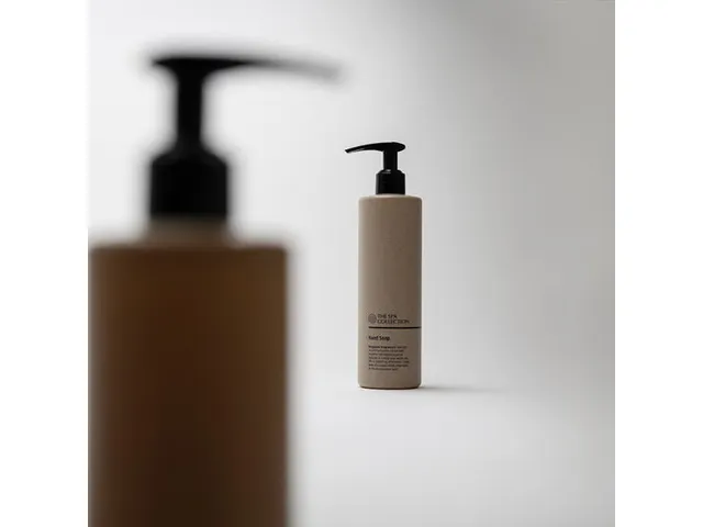 The Spa Collection Body wash Bergamot Showergel pompfles 24x400ml