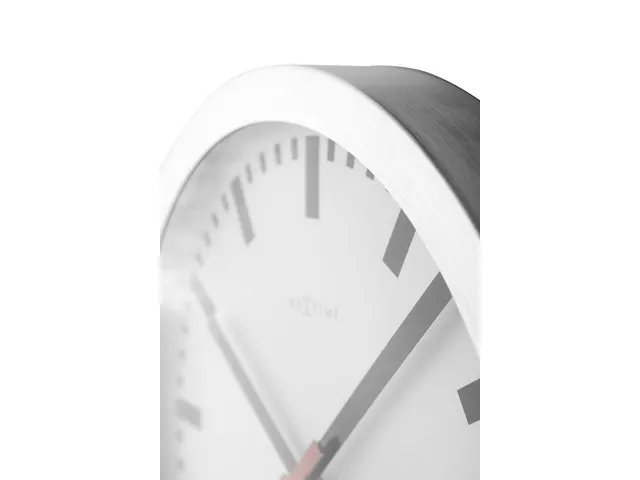 Horloge murale NeXtime 'Station' Ø19cm aluminium brossé