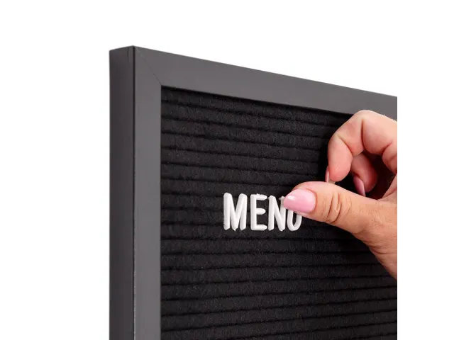 Letterbord Zwart 30x30cm met Zwarte Lijst