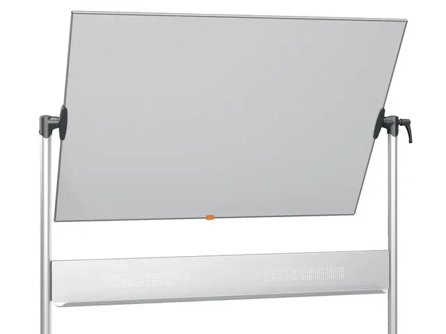 Mobiel Magnetisch Whiteboard, Kantelbaar, Emaille, Ft 120 X 90 Cm
