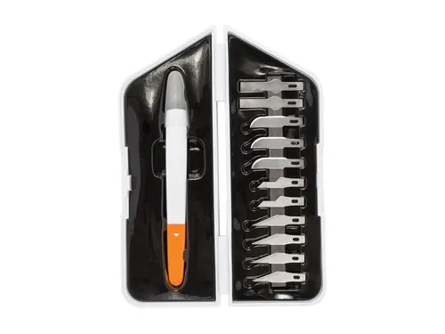 Precisiemes Fiskars Medium Duty set à 12 mesbladen wit