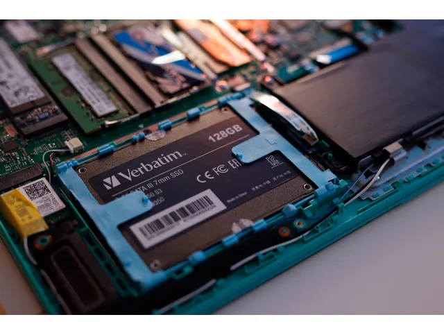 Hard Drive Verbatim VI550 S3 128 GB SSD