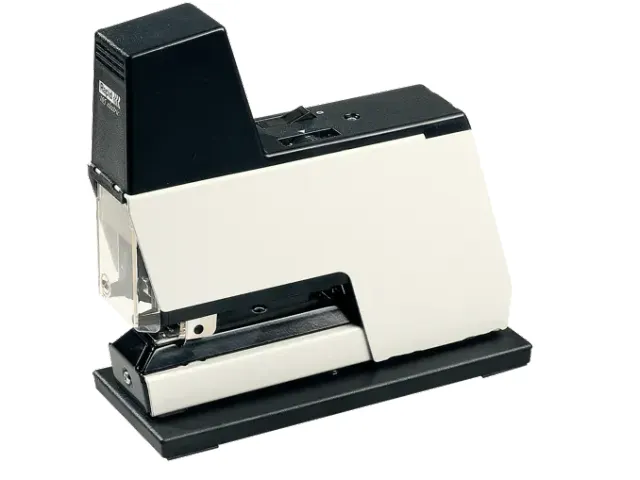 Classic agrafeuse electrique sans contact 105E (66/6), noir