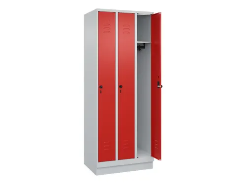 locker,HxBxD 1950x750x500mm,3vak,vak B 250mm,draaigrendel,sokkel