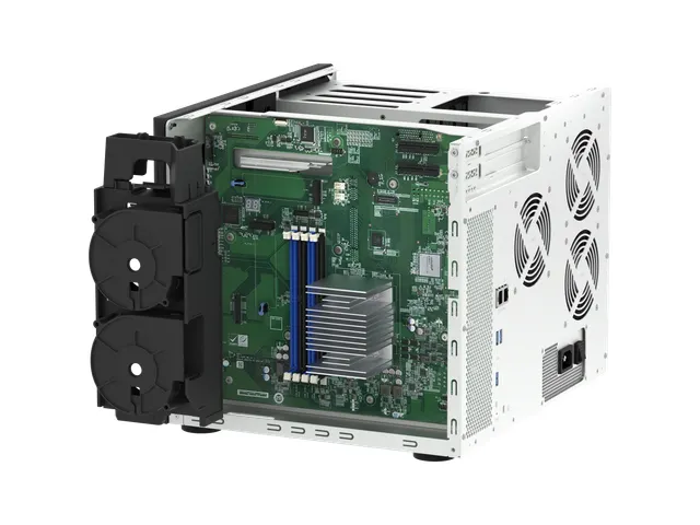 Intel Atom C5125, 8 Go DDR4, 5Go Flash, 12x 3.5 inch + 4x 2.5 inch SAT