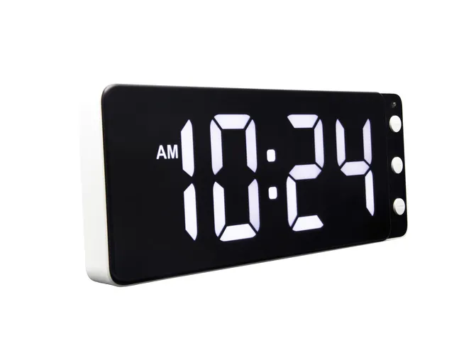 Horloge de table/murale NeXtime Digital Clock White de 27,2 x 10,8 cm