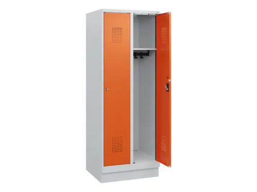schoollocker,HxBxD 1630x600x500mm,2vak,vak B 300mm,cil.-slot,sokkel