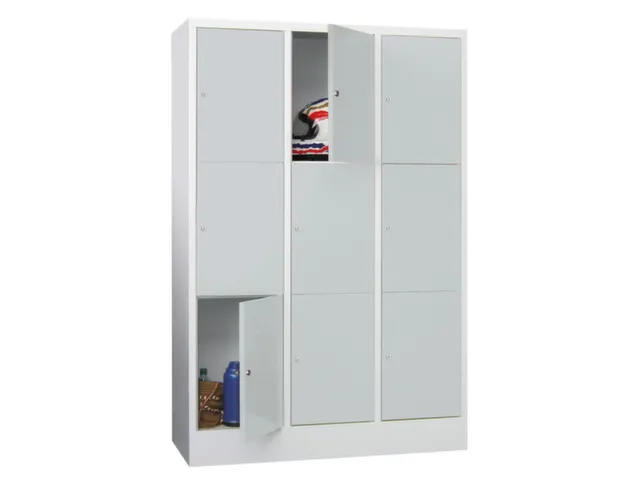 lockerkast,RAL 7035,HxBxD 1850x1200x500mm,3x3vakken,vak B 400mm