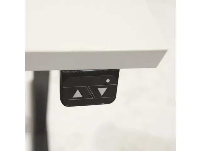 Bureau assis-debout électrique Dextro Basic 160x80 bois noir/noir