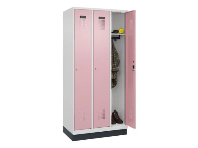 locker,HxBxD 1950x900x500mm,3vak,vak B 300mm,cil.-slot,sokkel