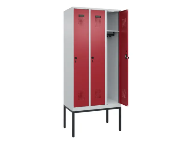 locker,HxBxD 2120x900x500mm,3vak,vak B 300mm,draaigrendel