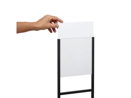 Infostandaard zwart metaal met acryl bord A4