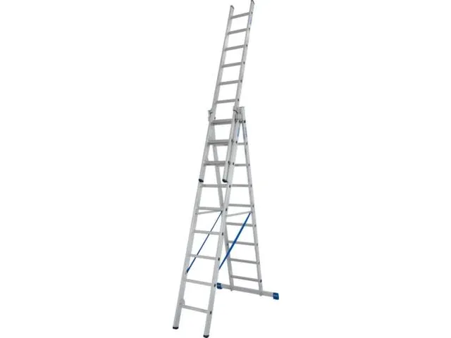 échelle télescopique polyvalente 3x9 échelons lisse L 2 6-6 05m alu