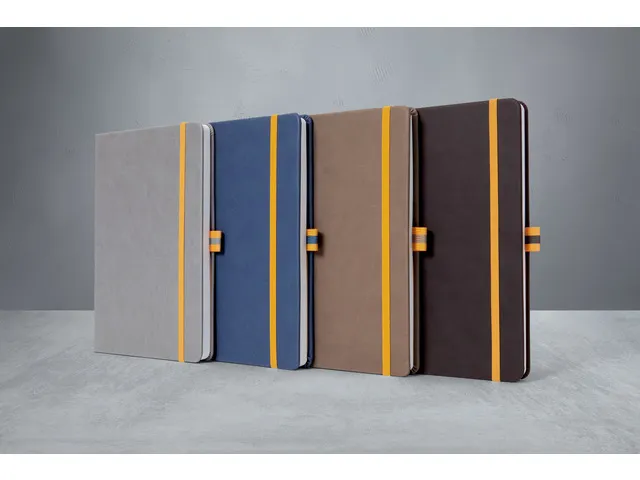 Cahier Linescape A5 gris clair ligné couverture rigide