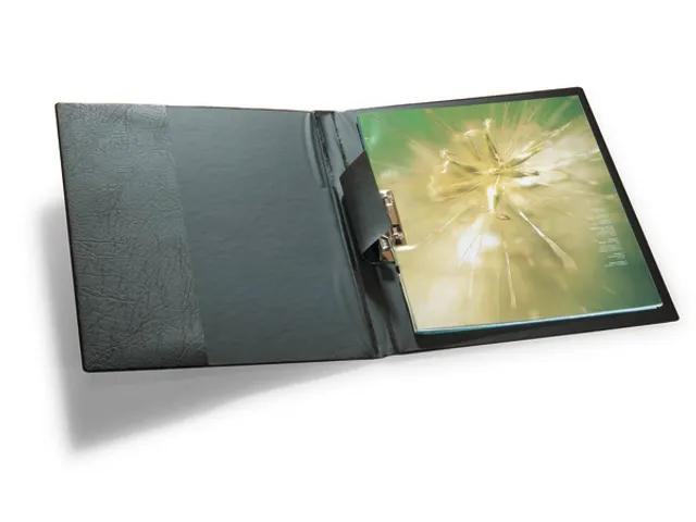 Durable Klemhevelmap A4 Zwart