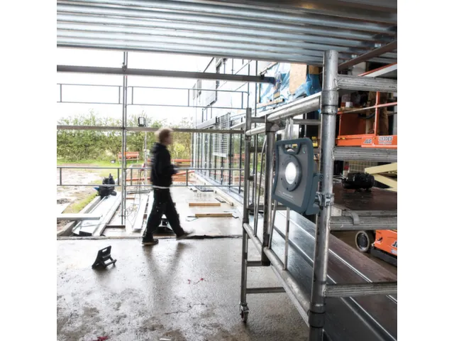 industrielamp,behuizing gegoten aluminium,COB-led,3000lumen,draaggreep